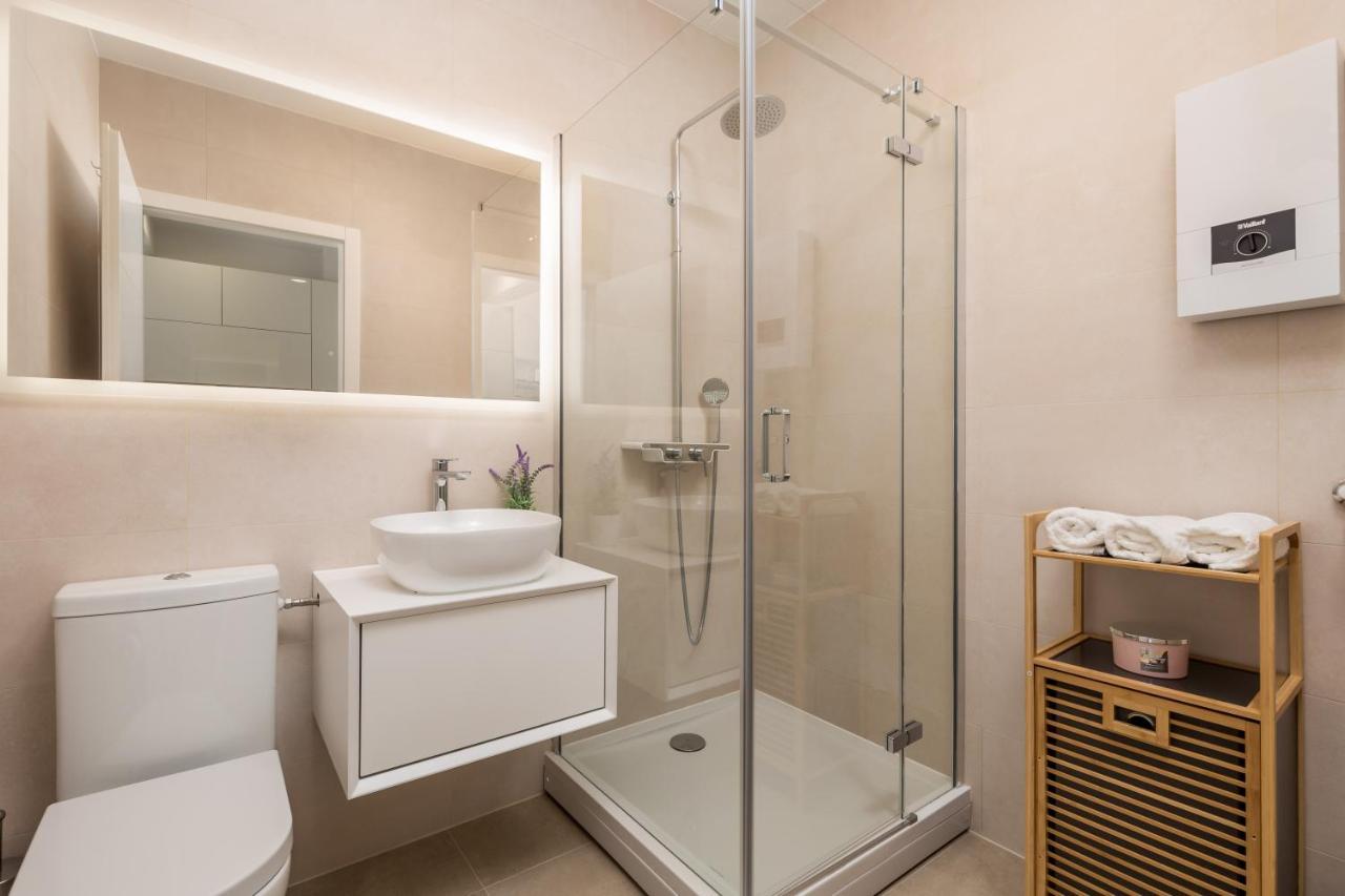 Luxury Studio Apartment Honeymoon セルツェ エクステリア 写真