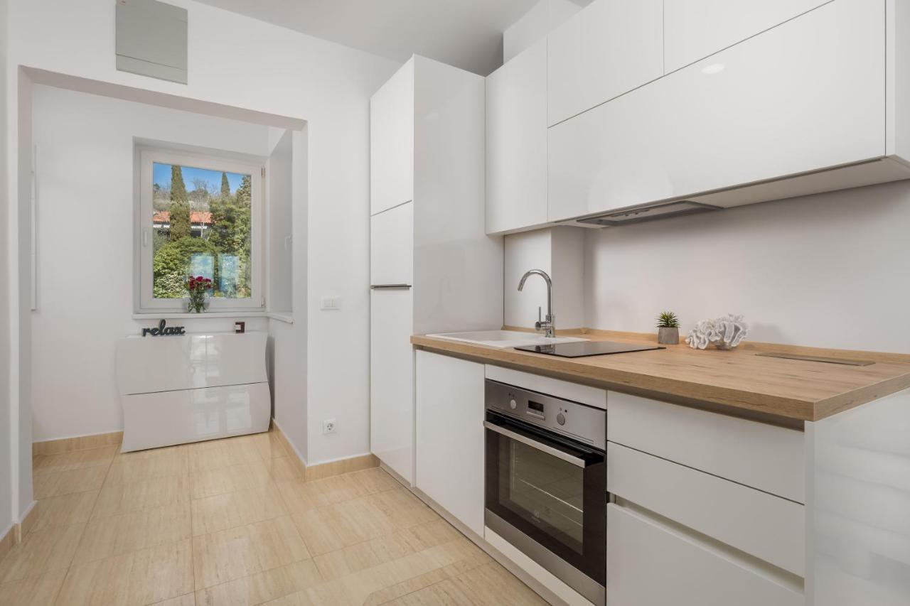 Luxury Studio Apartment Honeymoon セルツェ エクステリア 写真