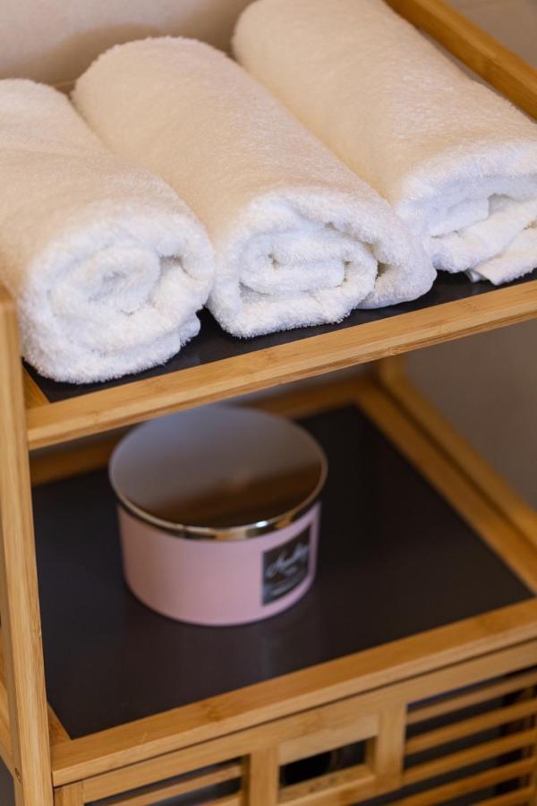 Luxury Studio Apartment Honeymoon セルツェ エクステリア 写真
